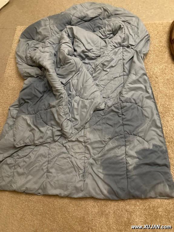 My squirt soaked blanket evidence I need huge cock - Photo #233985