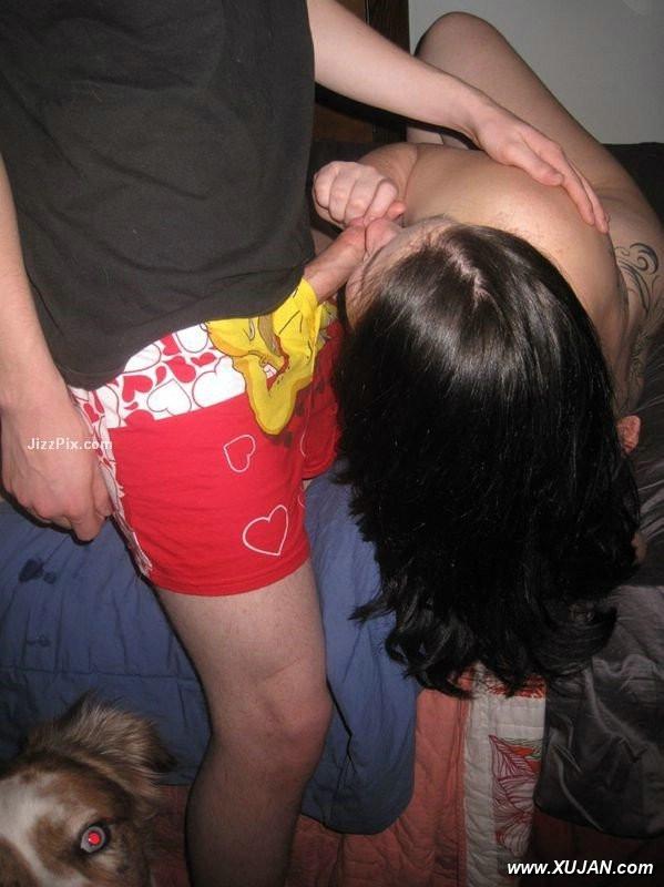 Real amateur GF naked sucking hard cock - Photo #234105