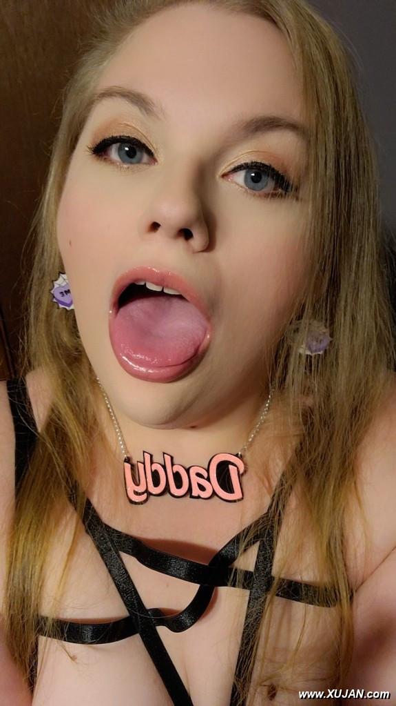 Trying on my new sexy Halloween lingerie and playing around - Photo #234250