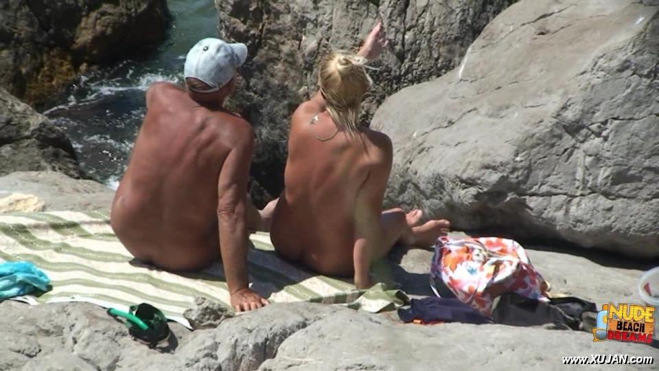 Busty blonde is filmed as she gets dressed - Photo #237002