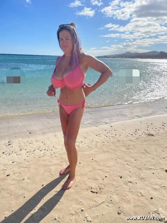 Random topless and bikini pics - Photo #237836