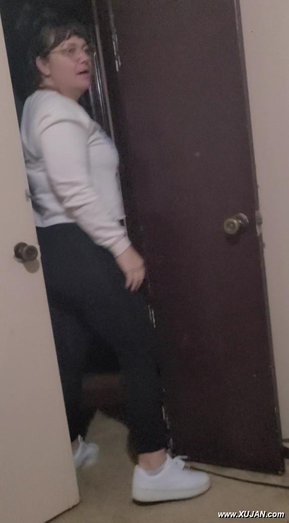dumb white bitch lookin stupid - Photo #238245