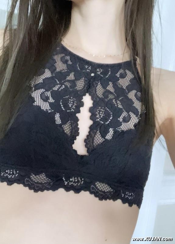 Getting Dressed - Photo #238442