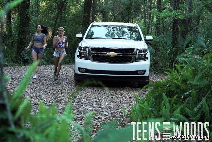 Jaye Summers amp Marina Angel in Teens In The Woods - Photo #238521