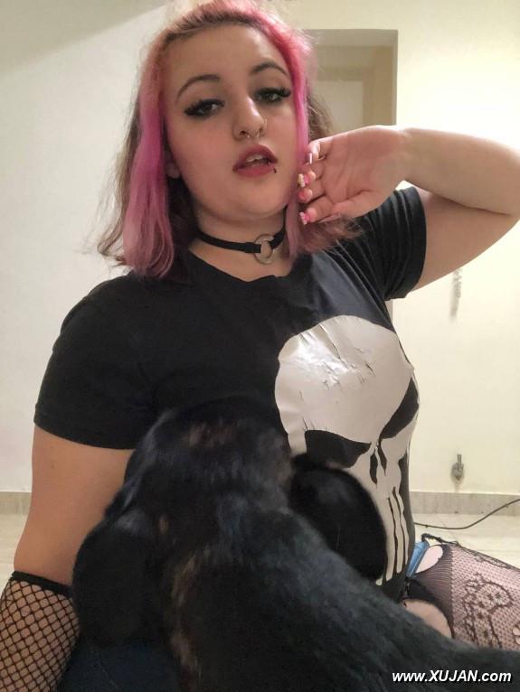 Pink hair rockstar - Photo #238720