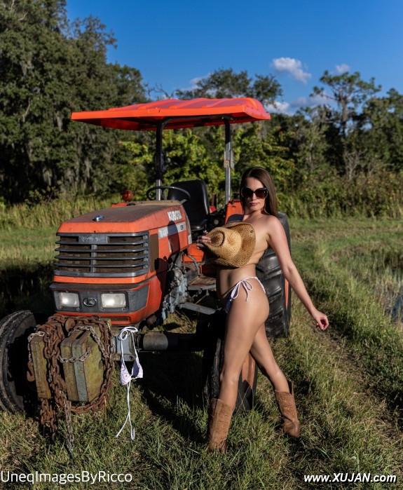 Down on the farm - Photo #239008