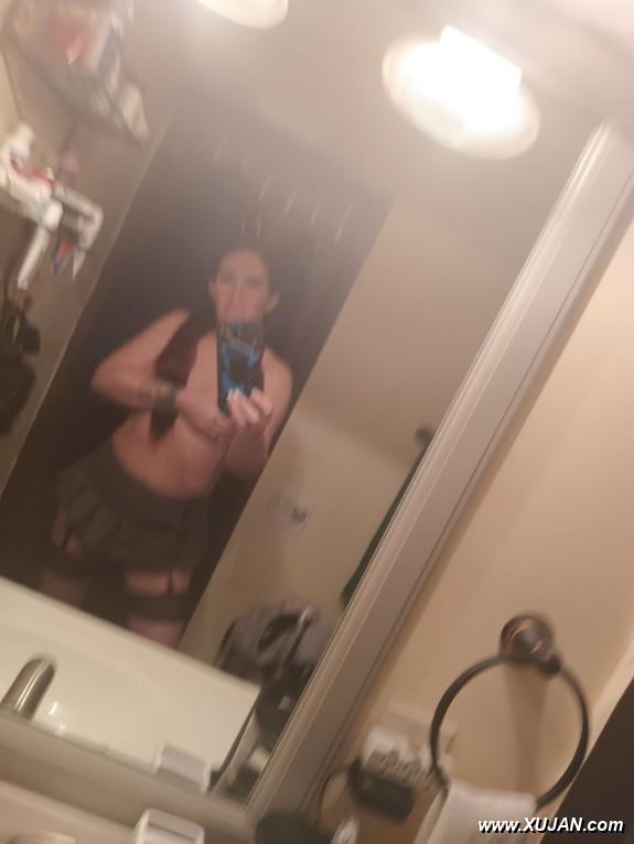 My short skirt - Photo #239402