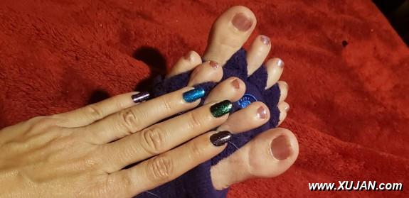 Milk ur cock to my pretty feet and toes - Photo #239801