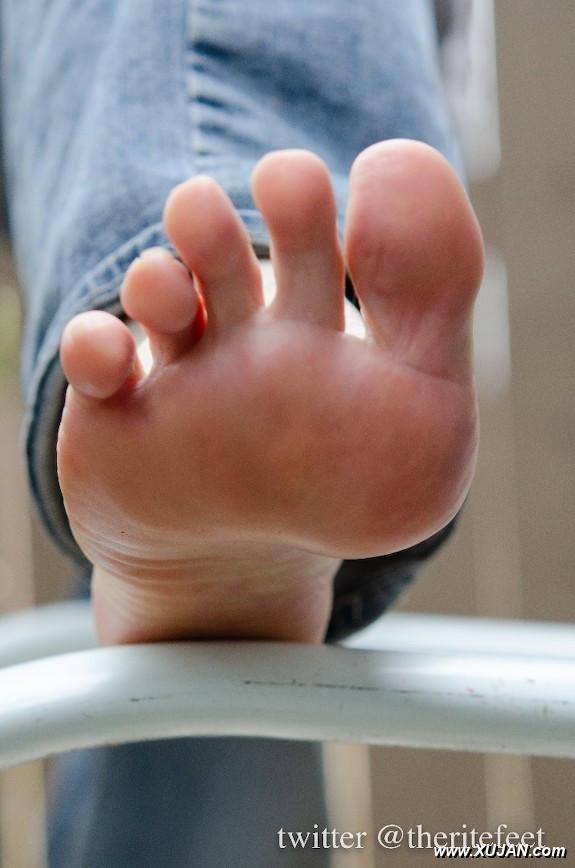 My soles in your face - Photo #240231
