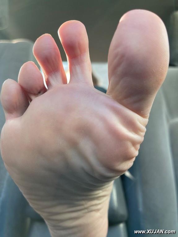 My soles in your face - Photo #240235