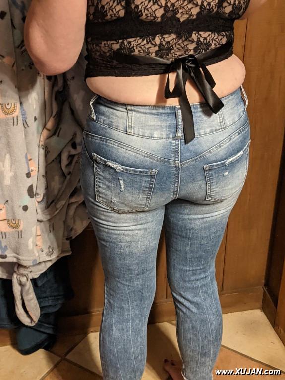 Ass in jeans - Photo #242223