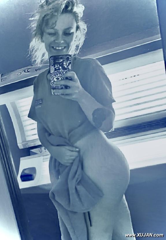 Such a naughty naughty girl - Photo #243146