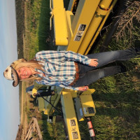Country Girl Shows Off