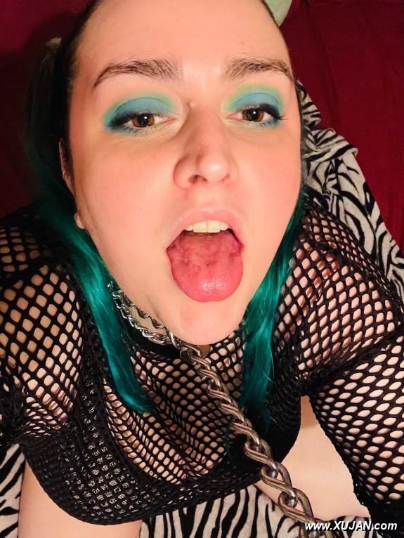 Goth with new hair - Photo #244040
