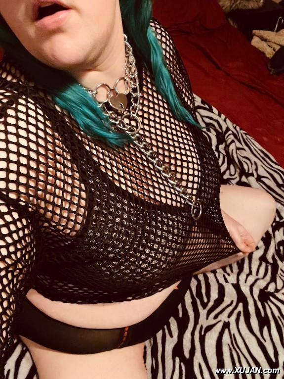 Goth with new hair - Photo #244044
