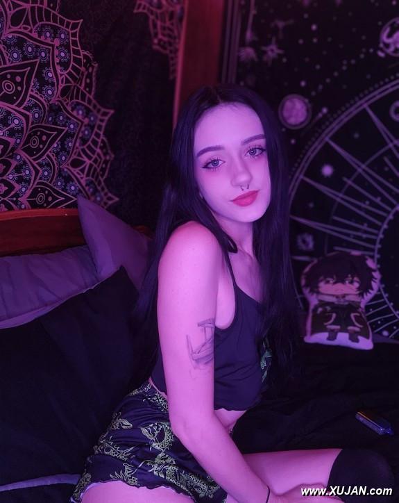 Photo Bundle of OF Model Zombyxx - Photo #244445