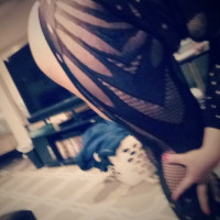 a sexy lil milfy