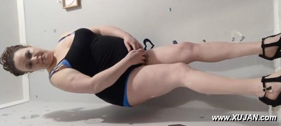 Little slut horny wanna fuck u - Photo #245416