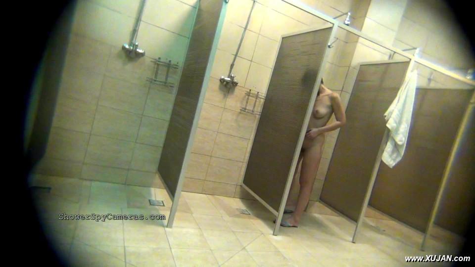 Geghetskuhinery angitaktsabar nkarahanvum en erb nranq merk tsntsugh en yndunum - Photo #253690