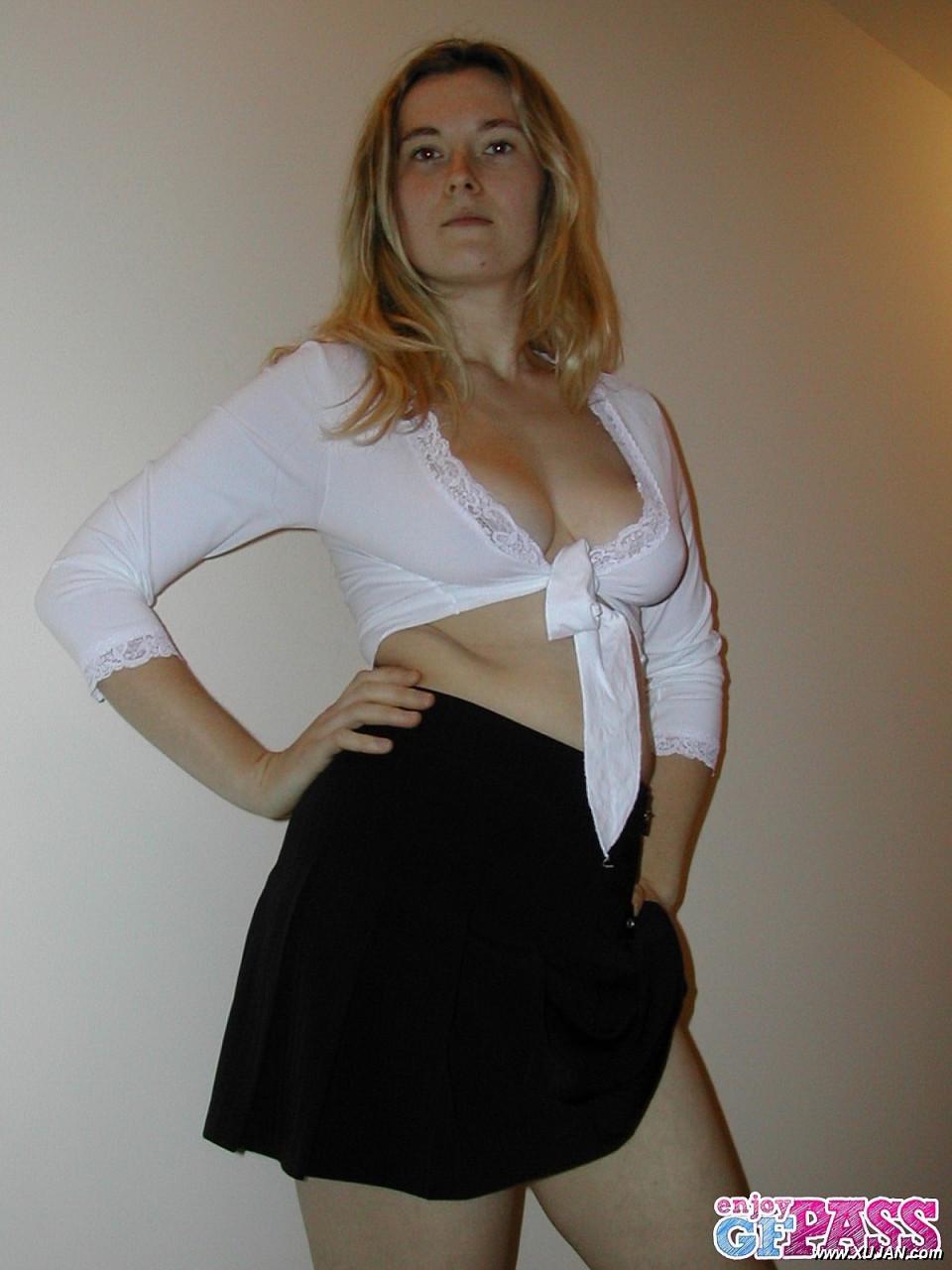 Keghtsavor shikaher derahasy sirum e tstsel dikin - Photo #256168