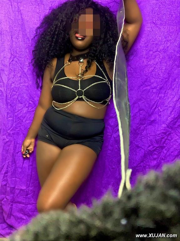 Ebony datavorner - Photo #272164