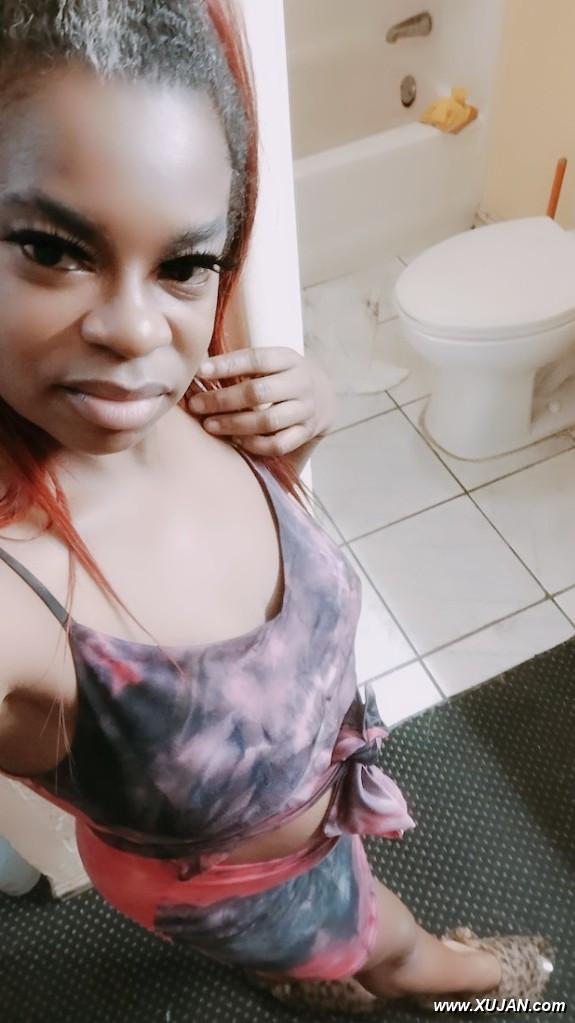 UGHIGH Loula - Photo #272384