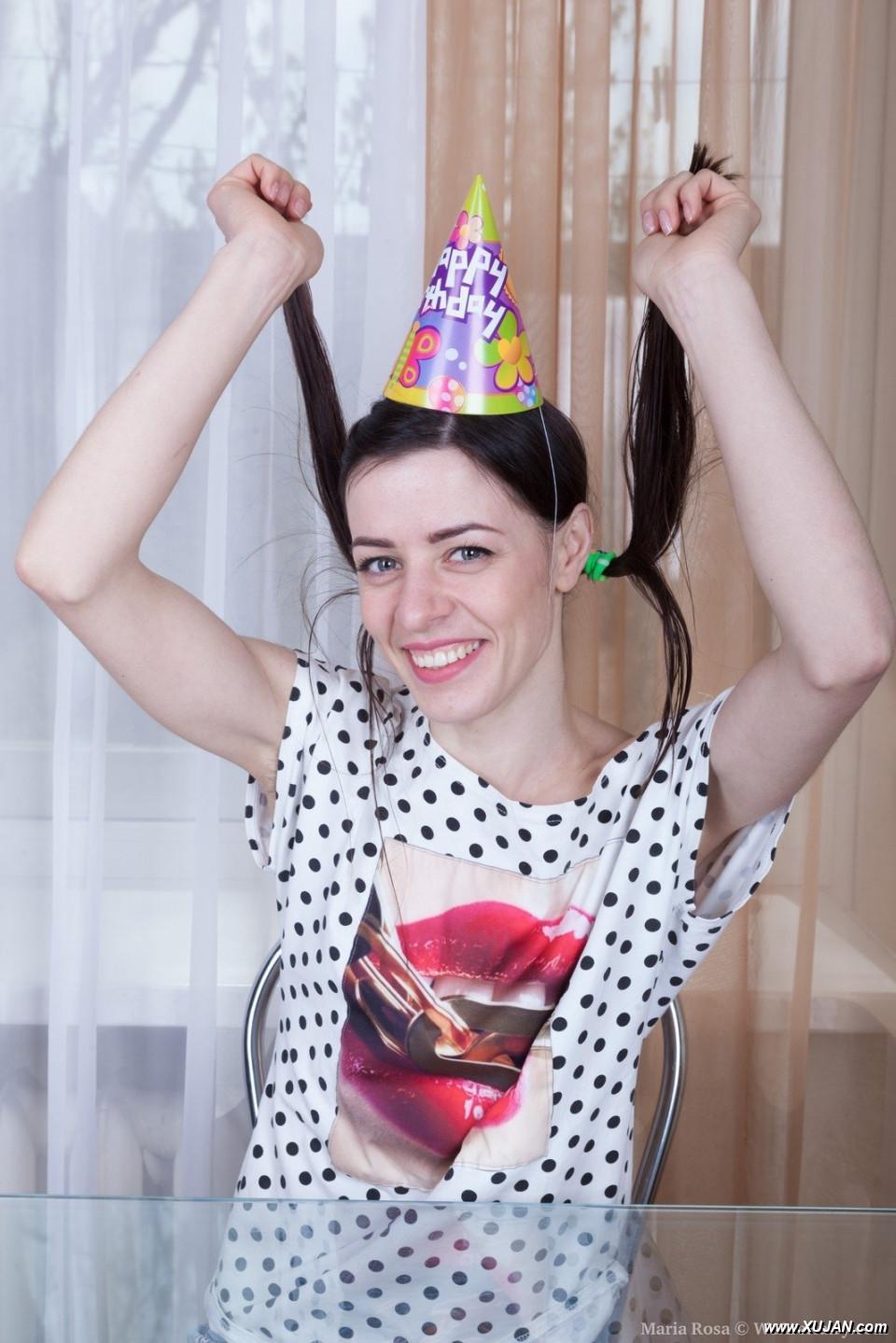 Maria Rozan vayelum e ir tsnndyan taredardzy dzernasharzhutyamb - Photo #272933