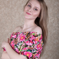 Laura Antonitan aysor merkatsel e ir bazmotsin