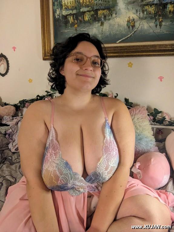 Big Girl Aknotsner - Photo #278631