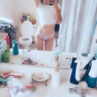 CrybabyCari seqsual zvarchali selfiner