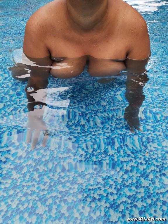 Mayriky nudist e ev misht merk e aygum - Photo #326719