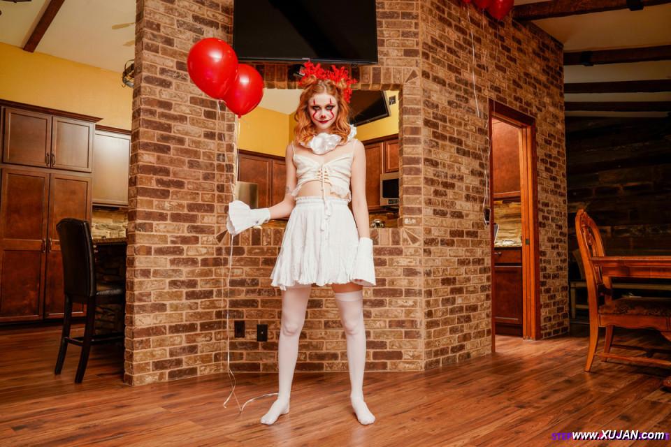 Young redhead Scarlet Skies and her boyfriend have sex in cosplay attire - Photo #331826