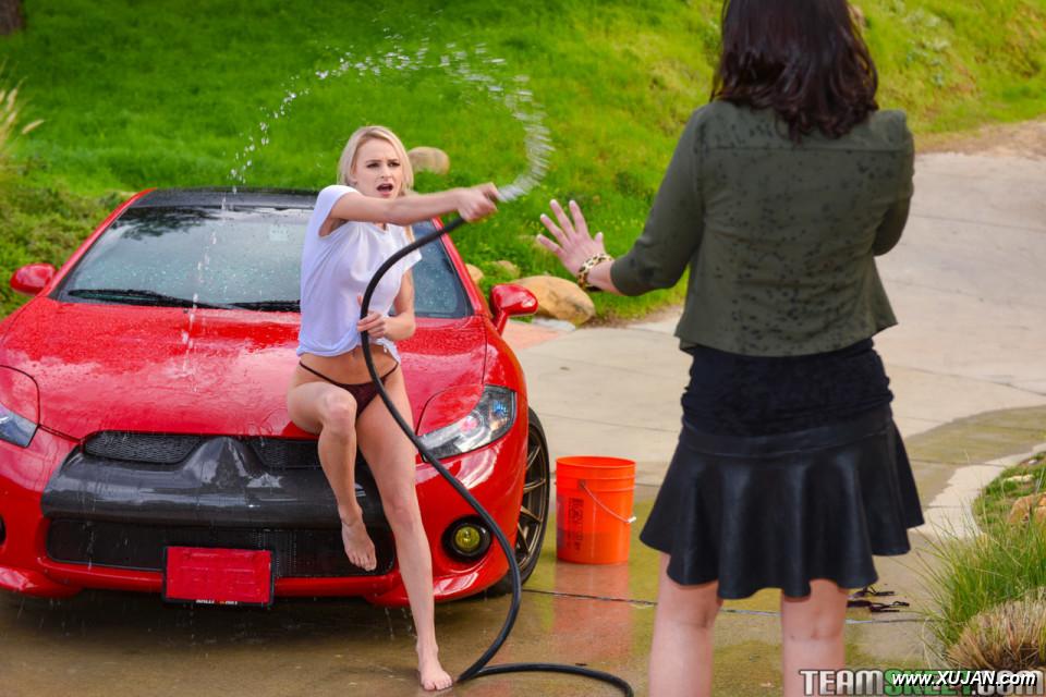 Carwash cuntastrophe with horny Amber Chase and Emma Hix - Photo #348910