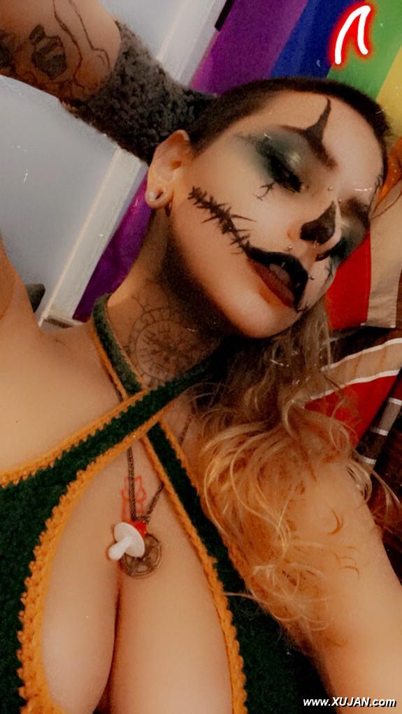 Clown Girl Video Teaser SFW - Photo #358511