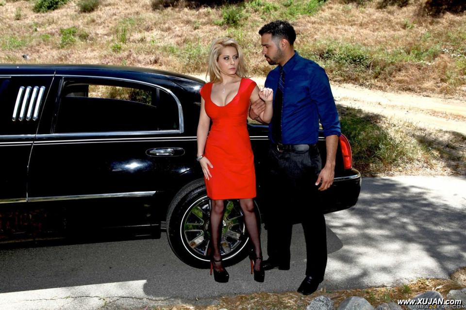 Madison Ivy cheats on her rich husband with his driver Keiran Lee - Photo #358978