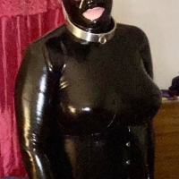 Aussie syn rubber catty hood retine salor mini kisashrjazgest
