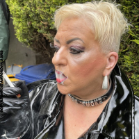 MISS SMOKE TEASING