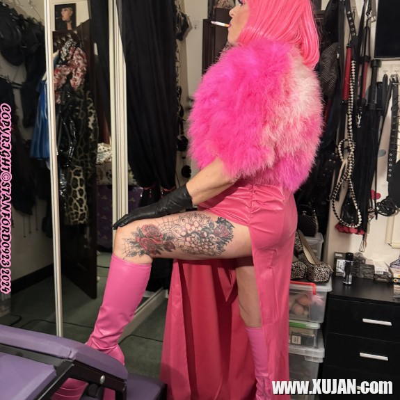 HUKER BARBI - Photo #370275