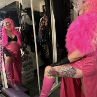 HUKER BARBI