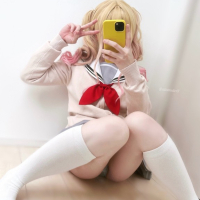 Chaponakan hamazgest cosplay nkar