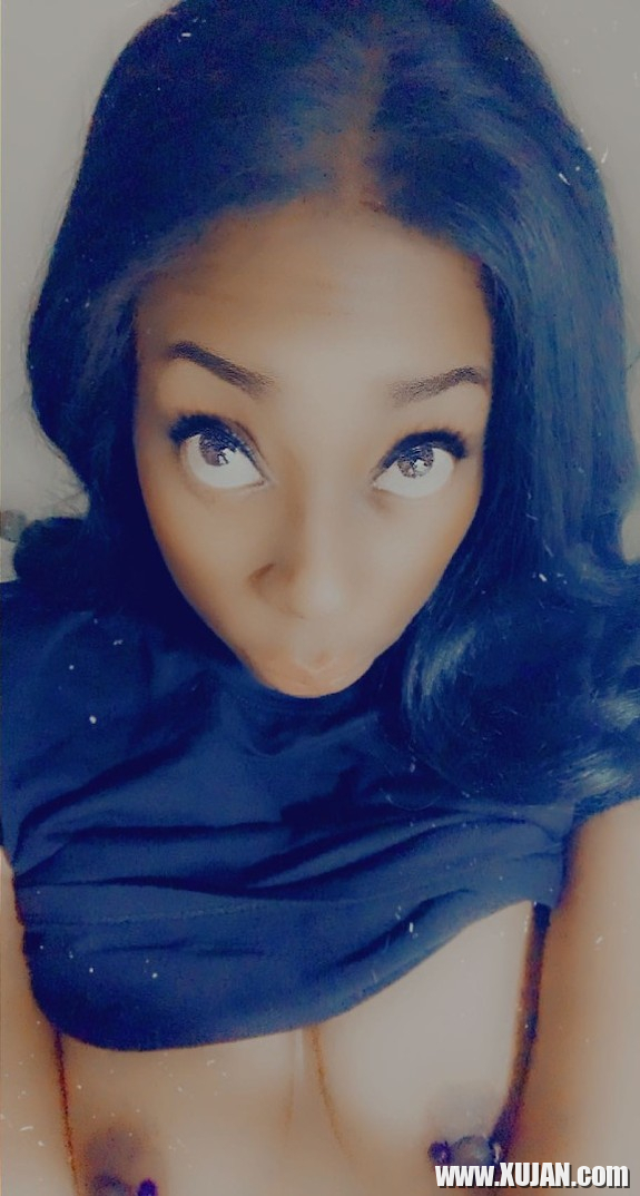 Pretty Tittyrsquos - Photo #380045