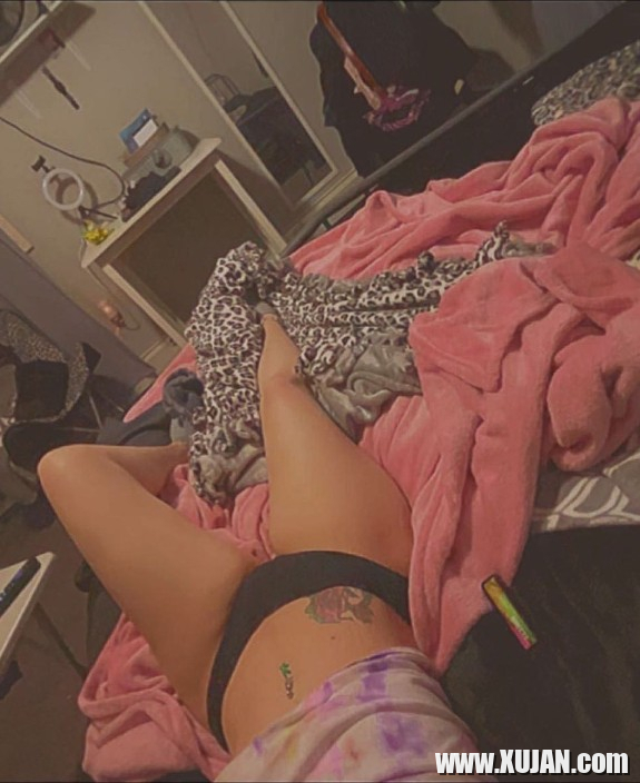 Na Super Hot - Photo #382980