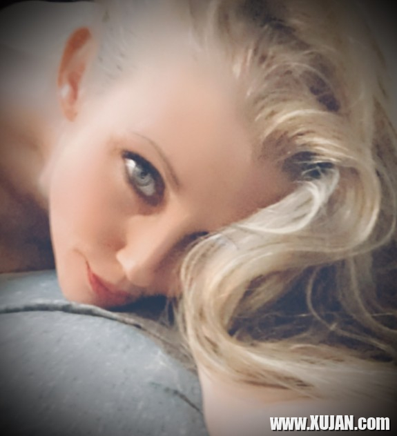 Cum Say Hi - Photo #383013