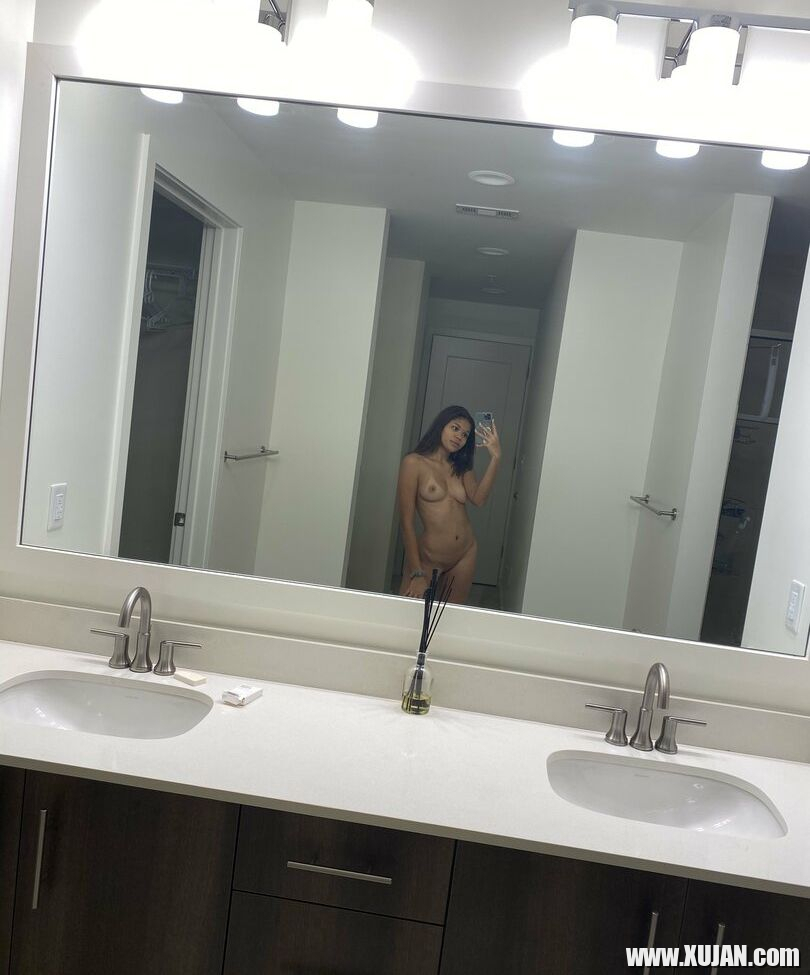 Michelle Anderson nude - Photo #387378
