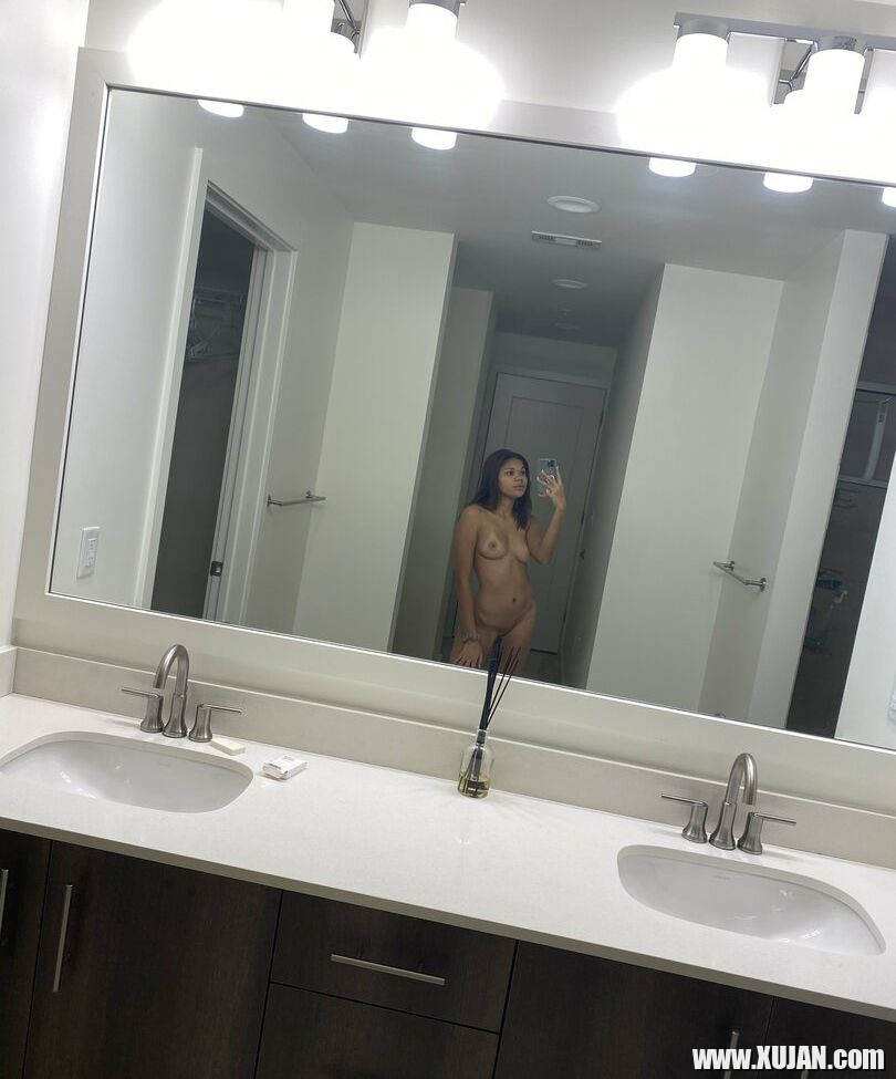 Michelle Anderson nude - Photo #387385
