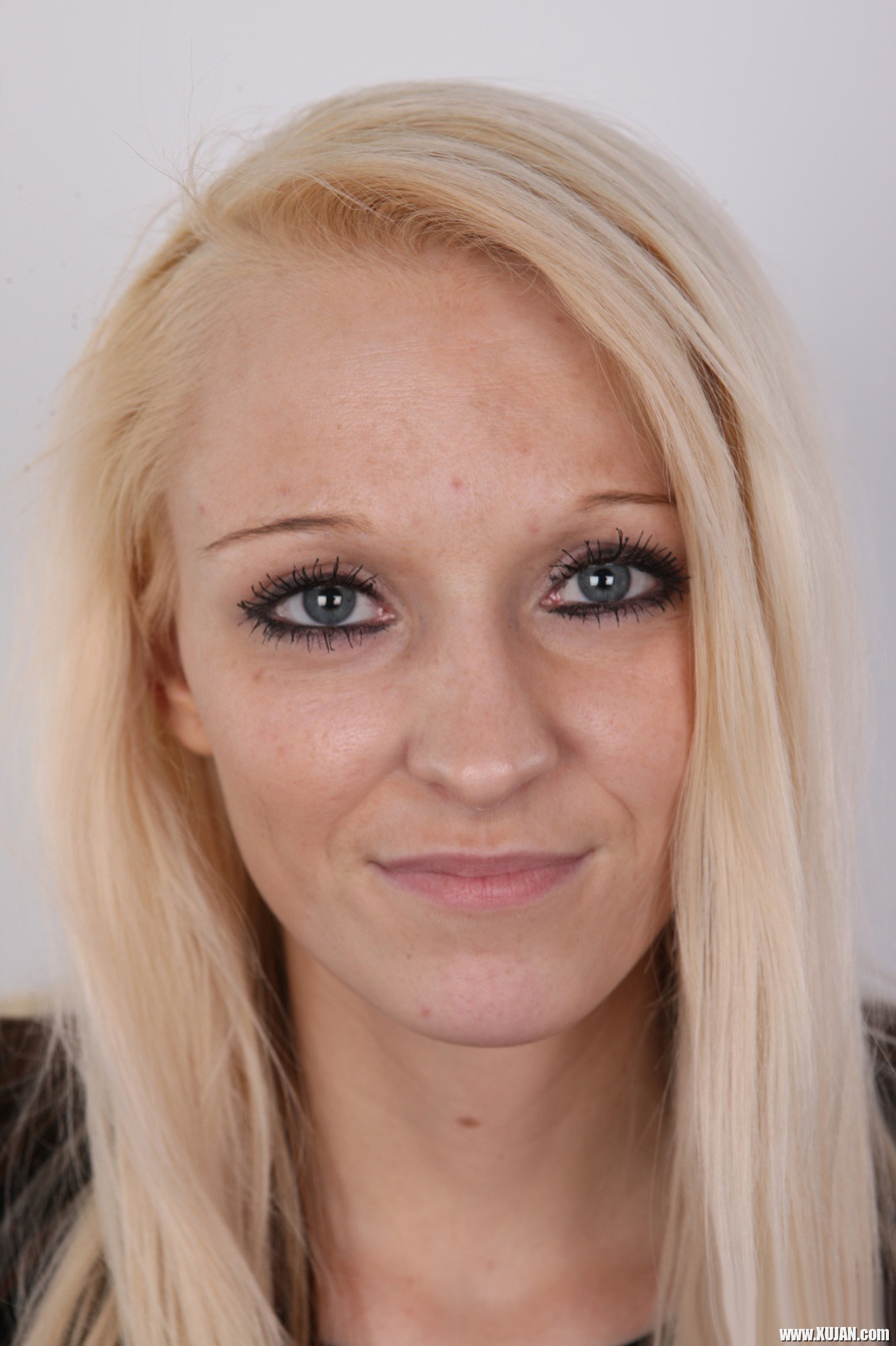 Lucie czechcasting tramp stamp small tits blue eyes girlscv titless shaved blonde smile - Photo #388534
