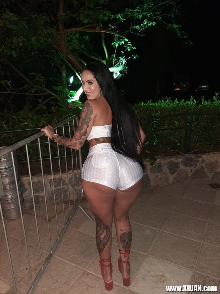 Big Booty Brazilian Bitches Elisa Sanches - Photo #398940