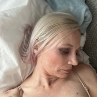 Seqsual selfiner tezh milf