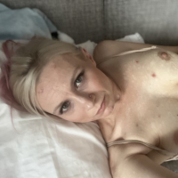 Seqsual selfiner tezh milf
