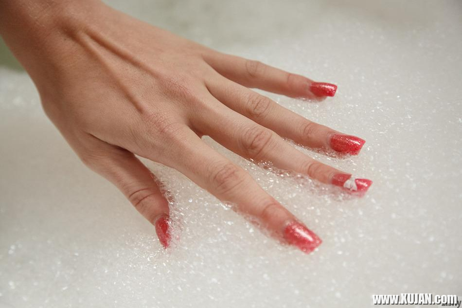 Beautiful blonde Kendra Sunderland wants to take a bath with you - Photo #412957